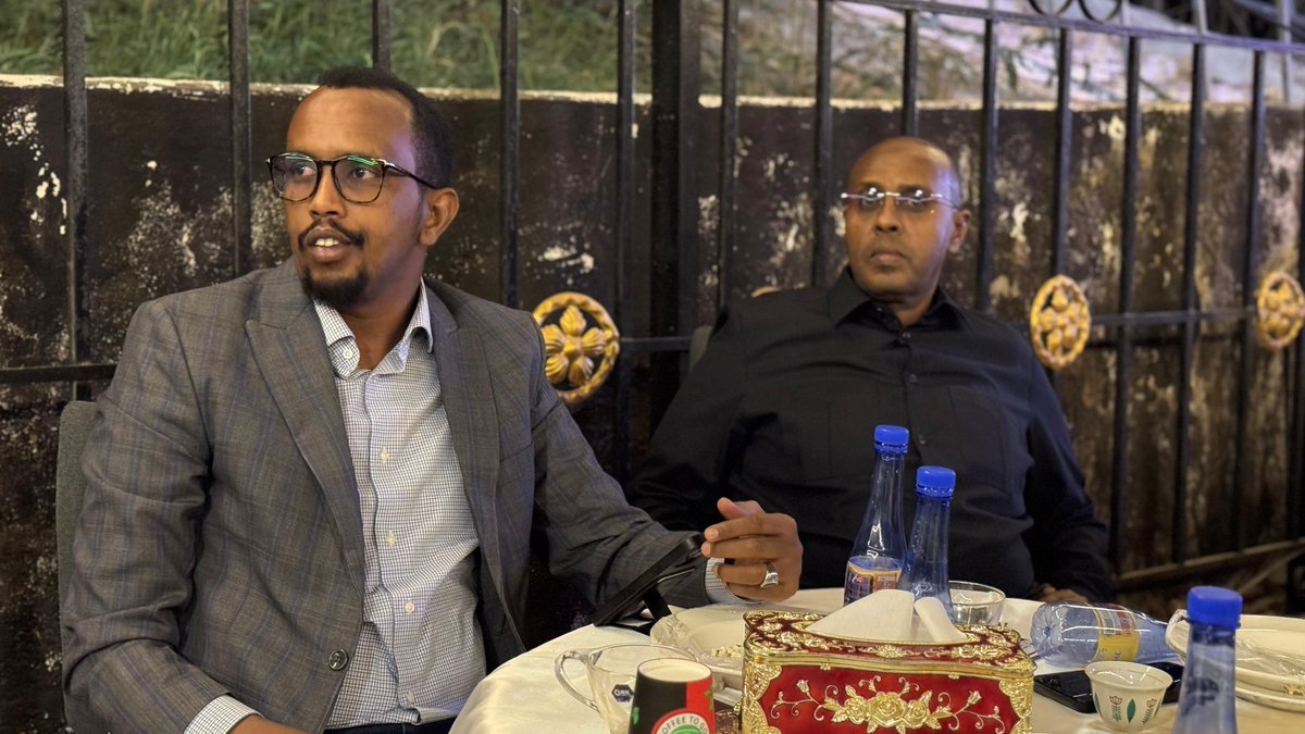 bunaysi's tweet photo. Bandhigga Bunka Calmadow.
1st Somalia's Coffee Ceremony
#bunaysi #25july #firstevent https://t.co/WWeCZgqXxE