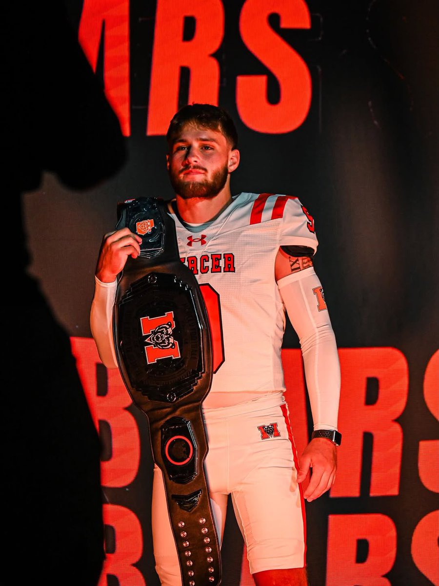 <a href="/MercerFootball/">Mercer Football</a> is coming with absolute pressure for media day🔥😮‍💨

#FCS x 📸 <a href="/MercerFootball/">Mercer Football</a>
