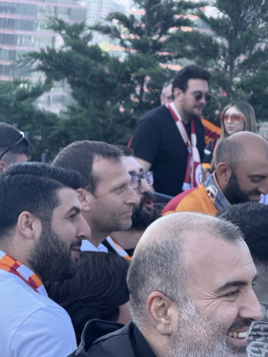 Peşindeyiz Galatasaray! tweet media