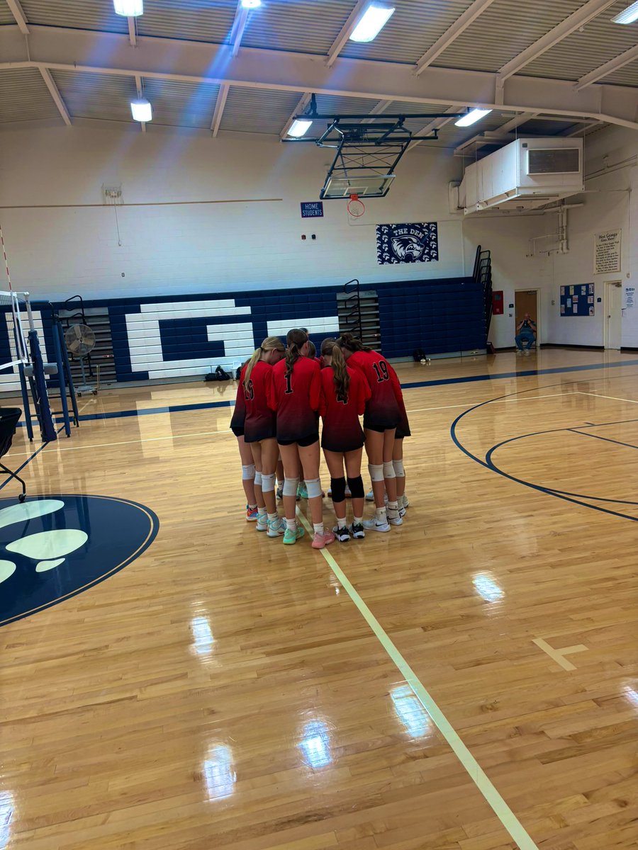 MathWithMsBretz's tweet image. Your Lady Red Devils had a busy day yesterday. Picture day &amp;amp; tri Scrimmage at West Geauga. 7th and 8th grade teams both did an awesome job.

Now we’re  onto regular season play!!! 1st game will be @ Rtown 8/18 5pm and first HOME game is 8/20 at 4:30💪🏼 see you there 👹