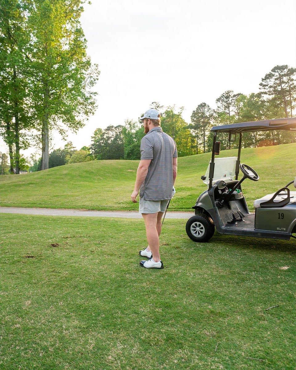 Nothing beats a summer golden hour golf round 🌞⛳
👉bit.ly/LGRomaBlue