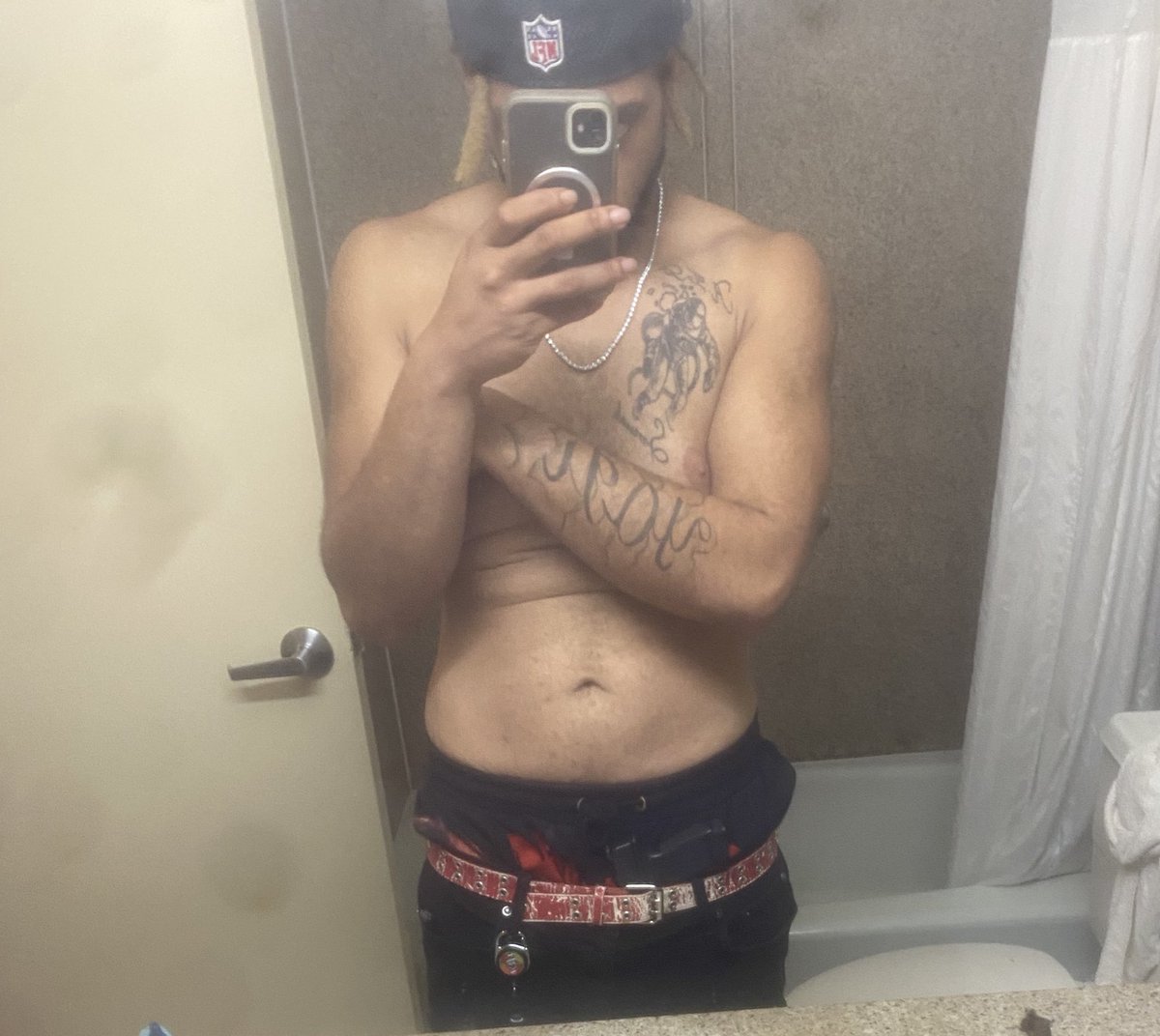 bigbadwann's tweet photo. Slim wan >>> https://t.co/Wojr0ZO5Ja