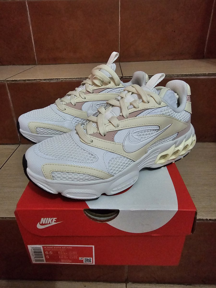 gift4uos's tweet photo. WTS LFB PH (#TGS_ONHAND)

📍 SALE ONHAND - 3500 EACH📍

Original Nike Airmax 2X &amp; Zoom Air Fire Shoes
> Size UK5 / US6.5 Womens

Airmax / Airforce / Tekno / Zoom Air Fire / Sneaker Shoes / Rubber / Fashion https://t.co/tdZ5zlTq92