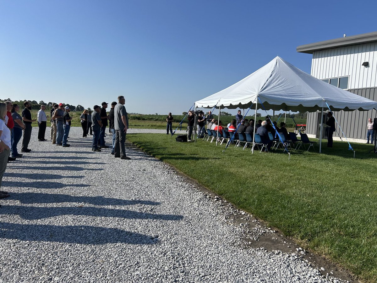 #OnTheGround for <a href="/brownfield/">Brownfield Ag News</a>… <a href="/UNL_IANR/">Institute of Agriculture and Natural Resources</a> is launching its NFarm building today near <a href="/NebENREEC/">Univ of NE ENREEC</a>. It creates a central data management hub for ag producers.