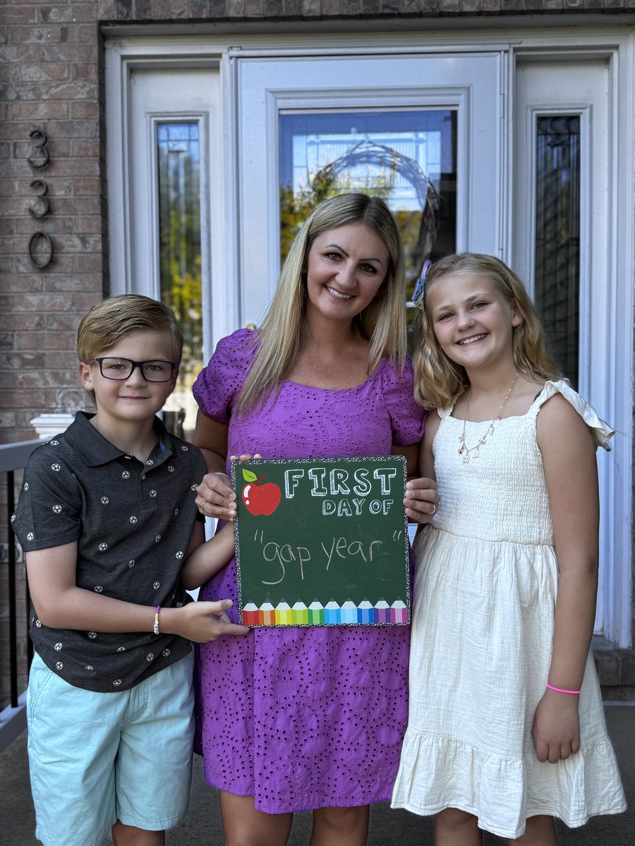 This year is hitting a little different! Love that my babies are under the same roof of elementary for one more year and I can be fully present to enjoy every drop with them! #momhat #grateful