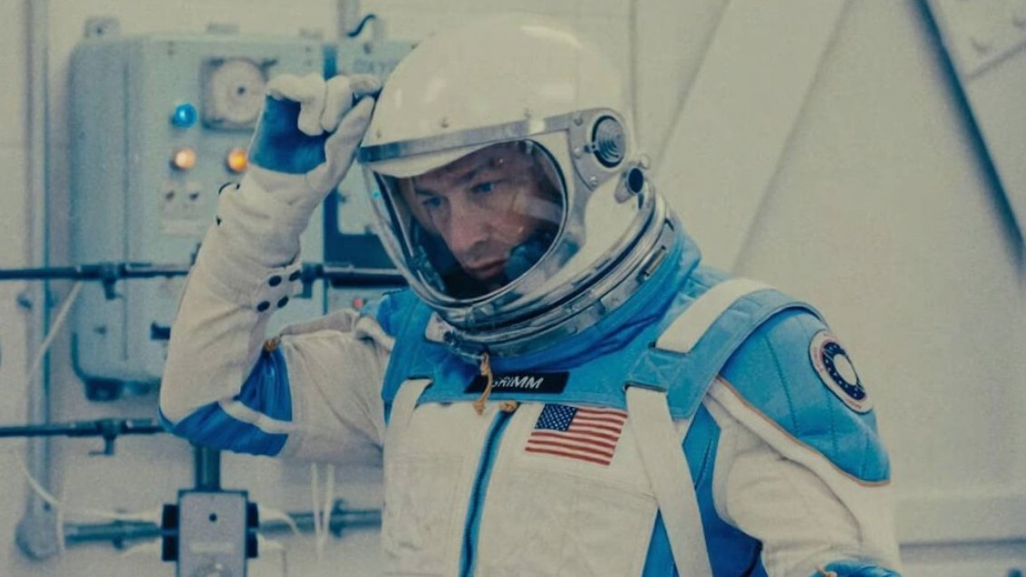 tmdpd2765's tweet image. We never change, do we?
 #benjohnny #torchthing