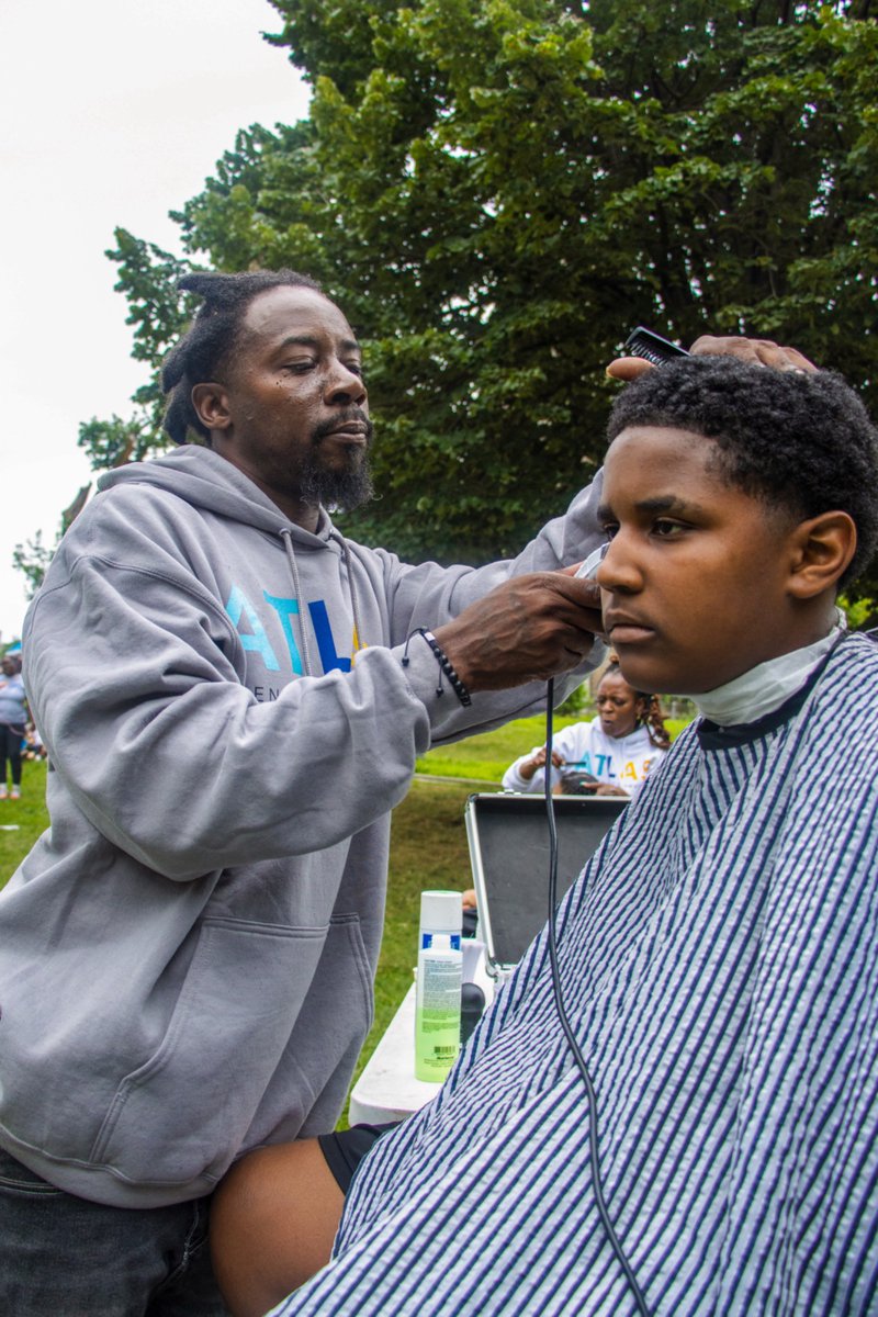 Rising Ground tweet media