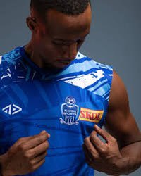 MRutagarama1's tweet image. #Clubs 2 muri aka karere zihuje kugira abakunzi benshi  @YoungAfricansSC na @rayon_sports  🔥Kuri uyu wa 5 @rayon_sports  imbere y’imbaga ngo tutigeze tubona mu #Rwanda  mu @Amahorostadium irifunza  kuba iya 1 iyujuje.🔥ku bwa we birashoboka? Cq ni ukwigerezaho? @MGFanClub_