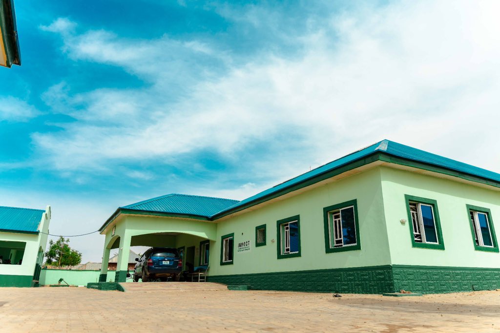 NphcdaNG's tweet image. Catch a glimpse of facilities that have been revitalised by NPHCDA and its partners under the ongoing PHC Revitalization initiative.

Our goal is to revitalise 17,000 primary healthcare facilities across the country by 2027

#NPHCDA #PHCRevitalization #BasicHealthcareForAll