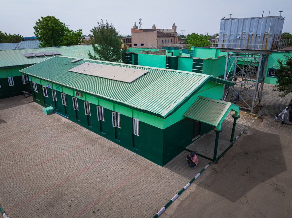 NphcdaNG's tweet image. Catch a glimpse of facilities that have been revitalised by NPHCDA and its partners under the ongoing PHC Revitalization initiative.

Our goal is to revitalise 17,000 primary healthcare facilities across the country by 2027

#NPHCDA #PHCRevitalization #BasicHealthcareForAll