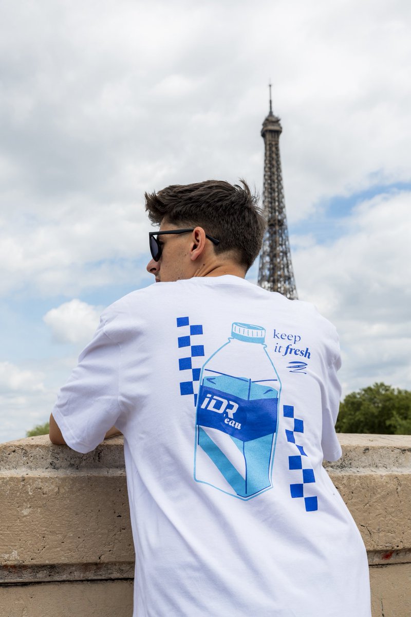 idreau_'s tweet image. 🚨 ON LANCE NOTRE MERCH 🚨

Cette fois-ci c’est pas un mais DEUX t-shirts qu’on vous propose ! ✨

• IDREAU Racing Team 🏎️
• IDR’eau 💧

Vous avez jusqu’au 31 aout pour pré-commander votre ou vos tshirts, toutes les informations sont disponibles sur le site 👇🏼👀
