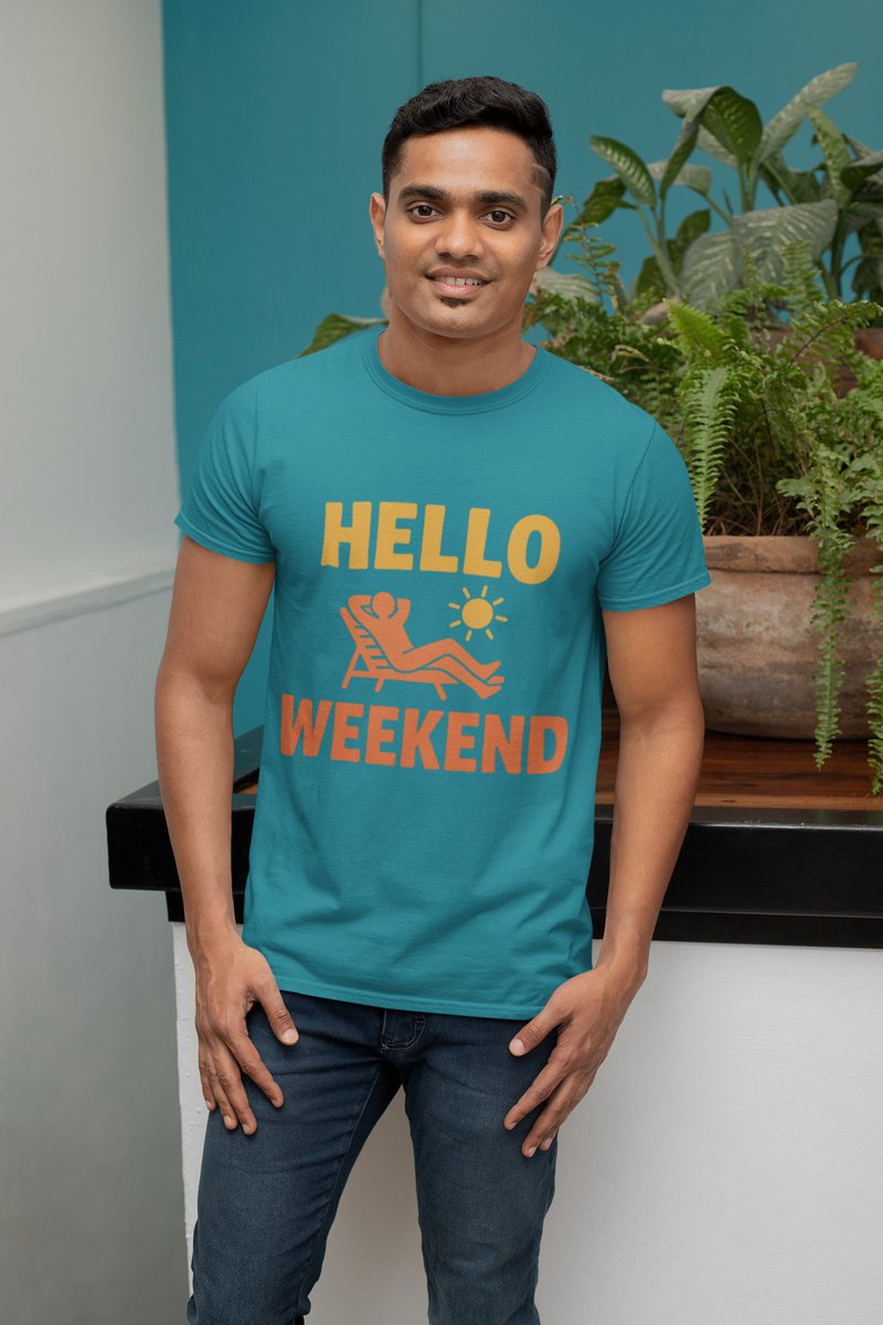 Maximilian2878's tweet image. &quot;HELLO WEEKEND 🌞&quot;
Finally… two days of pure bliss.
What’s your first move when the weekend starts?
🔗redbubble.com/shop/ap/172884…
#HelloWeekend #WeekendVibes #FridayFeeling #RelaxMode #GoodVibesOnly