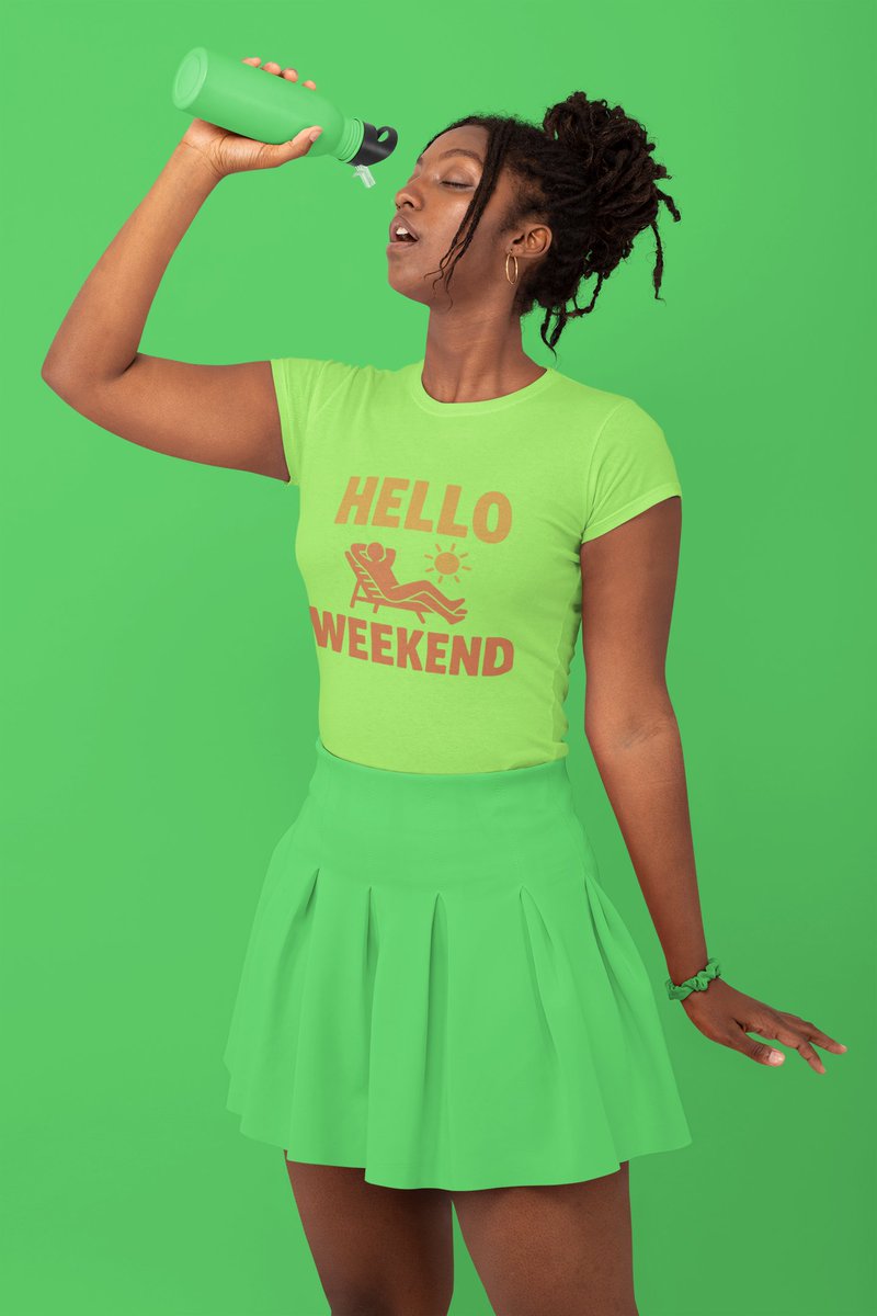 Maximilian2878's tweet image. &quot;HELLO WEEKEND 🌞&quot;
Finally… two days of pure bliss.
What’s your first move when the weekend starts?
🔗redbubble.com/shop/ap/172884…
#HelloWeekend #WeekendVibes #FridayFeeling #RelaxMode #GoodVibesOnly