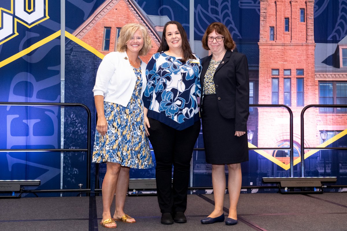 UCOCMS's tweet photo. 🎉👏 Congrats to our amazing CMS faculty! Your dedication, expertise &amp; commitment to student success inspire us all. 💛🐴 #UCOCMS, #UCOStem #UCOBronchos #BronchoPride #Congratulations https://t.co/9ZM3UiqKwu