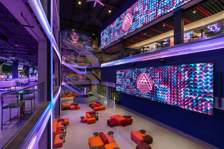 Realmotion™ tweet media