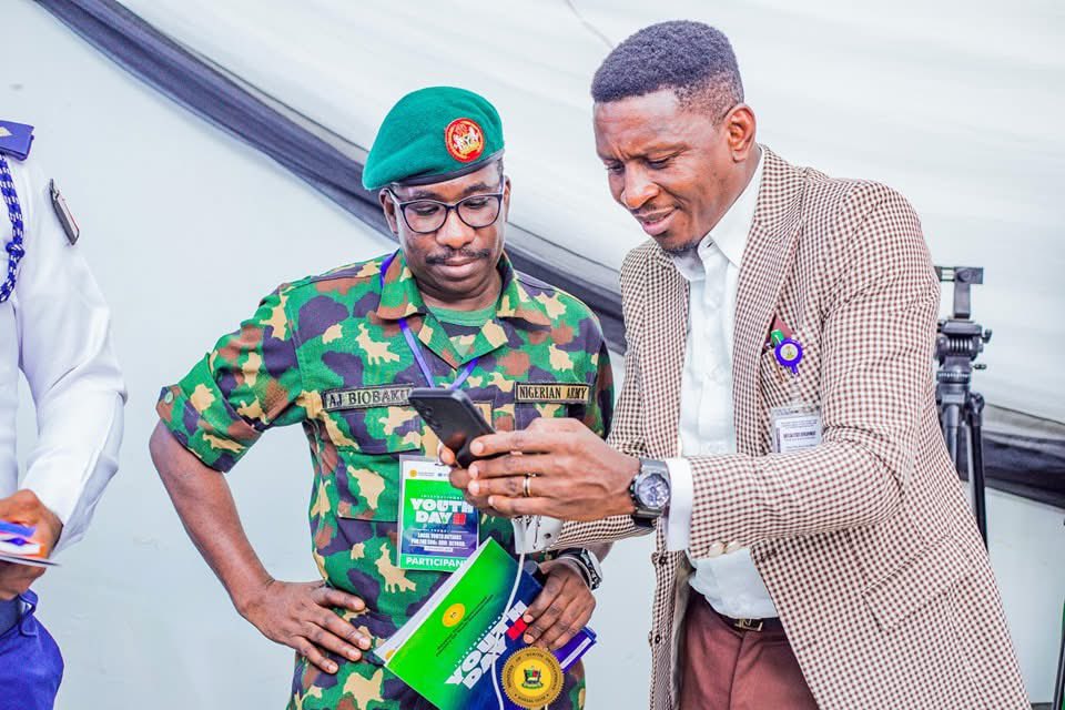 UNODC_Nigeria's tweet photo. Stakeholders at the intersection of youth, peace &amp; security at the Int’l Youth Day comm. &amp; inauguration of the Youth Peace Champions in Bayelsa. 
 
Together, we called for a more localized &amp; innovative approach to youth engagement &amp; crime prevention in Bayelsa.

#FrameTheFuture https://t.co/8fLG2wpOL0