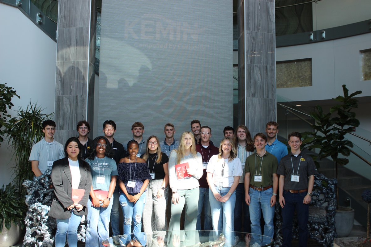 Leadership Iowa University tweet media