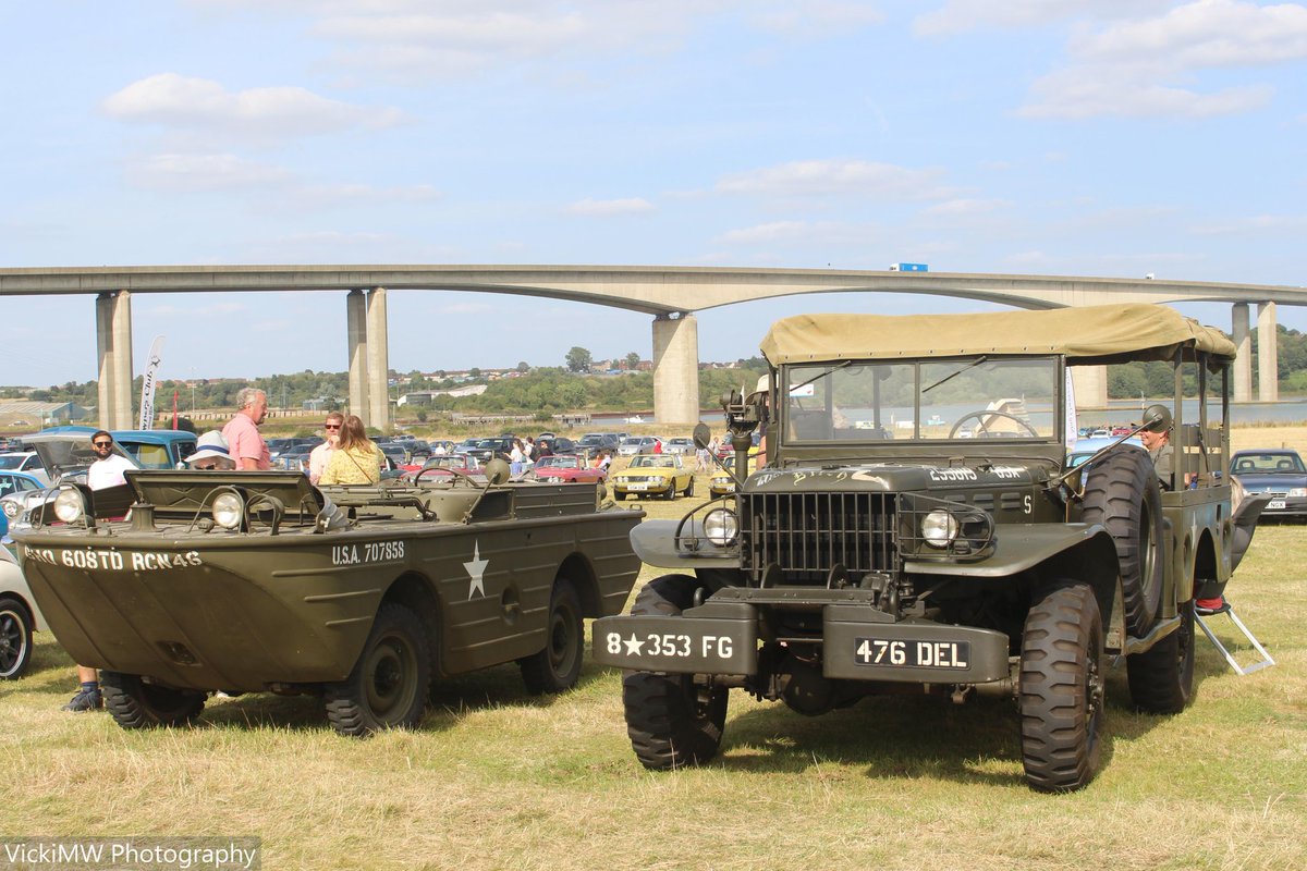VMW_Photography's tweet photo. (8/8) Just some of the incredible cars at Classics Under The Bridge 2024, which raised money for Cancer Support Suffolk 😊 #photography #carphotography #classiccars #orwellbridge #suffolkfoodhall #charityevent #eventphotography #Ipswich https://t.co/wYMJAtp9EJ
