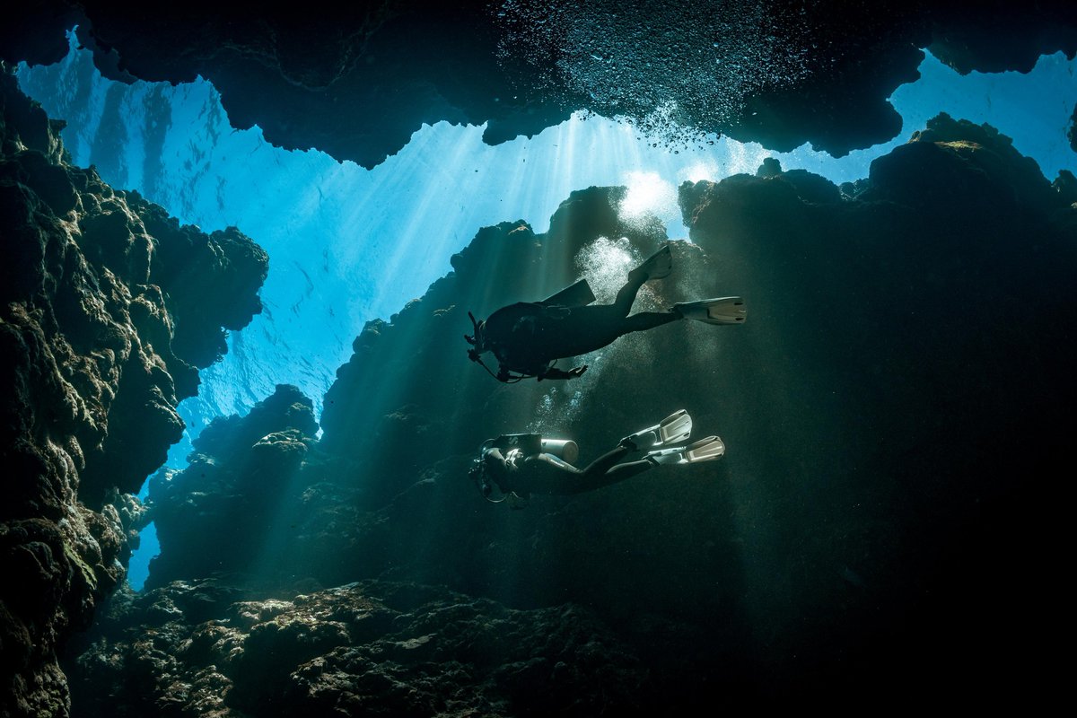 This is what your vacation could look like if you enter our Master Scuba Diver Challenge! 😍  

That's right, if you participate in this contest, you have the chance to win a dive trip of a lifetime for two in Fiji!   

Participating in the MSD Challenge is easy! Here’s how you