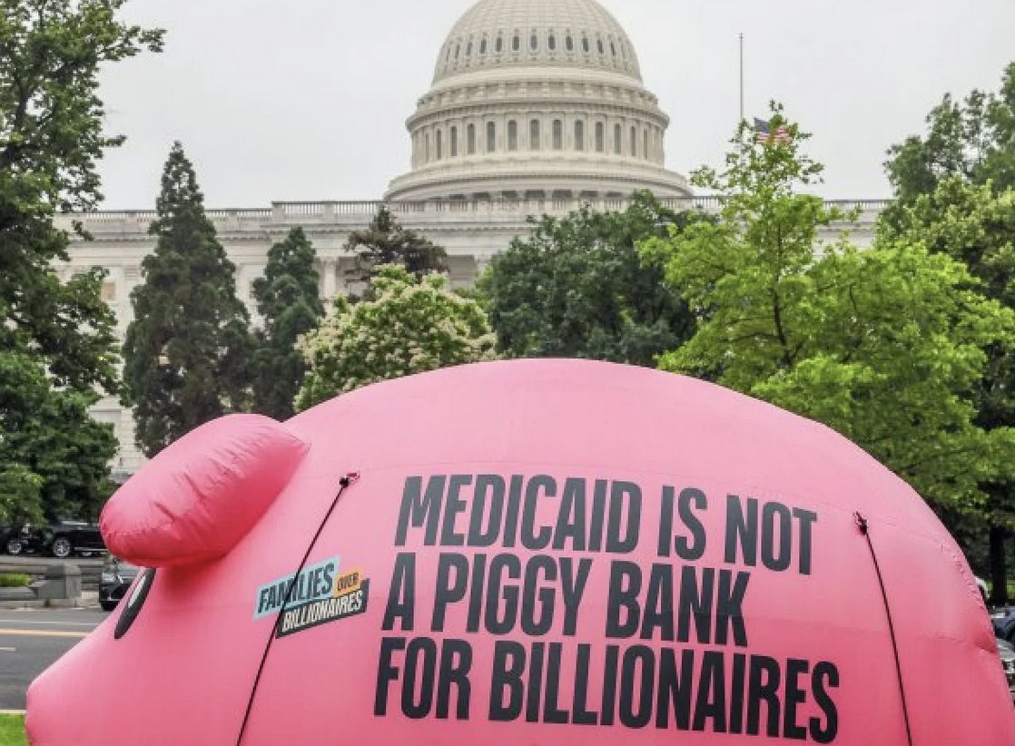 Vanessa Saavedra of <a href="/NoHLA/">✦</a> shares how Medicaid work requirements could harm people with serious mental illness—especially immigrants &amp; low-income communities.

📰 Read more via <a href="/seattletimes/">The Seattle Times</a>: seattletimes.com/seattle-news/m…