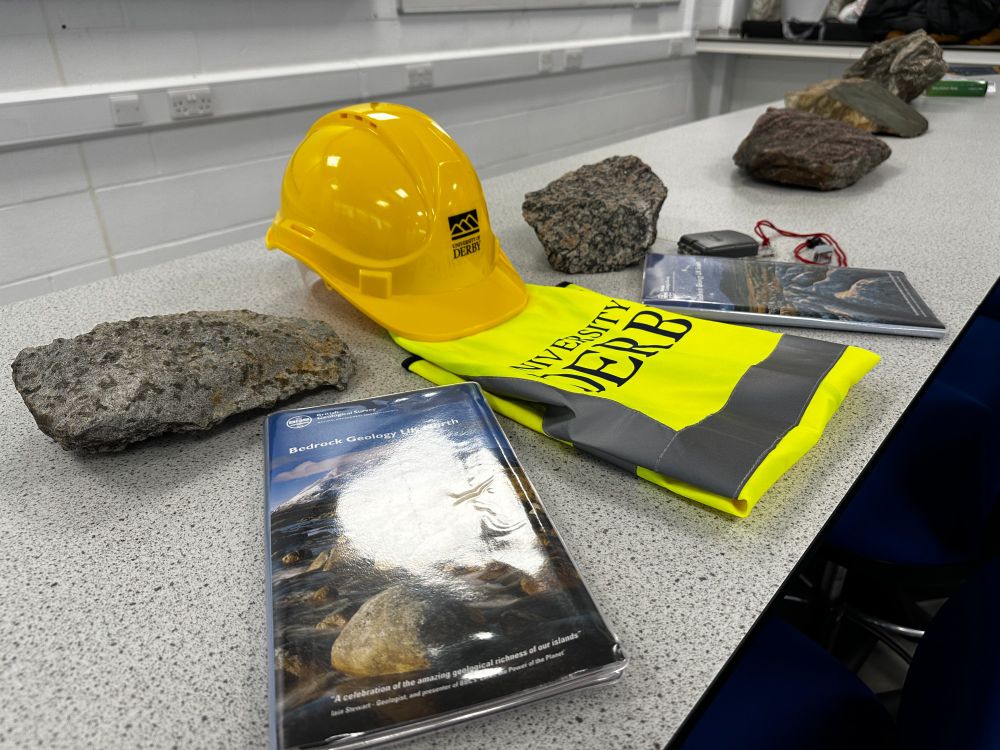 DerbyUniEarth (@derbyuniearth) on Twitter photo The Earth Sciences team <a href="/DerbyUni/">University of Derby</a> wish everyone GOOD LUCK for results day
Over the next days our Open House welcomes you to a personalised tour of our Department
Book here derby.ac.uk/open-days/open… or just turn up
Phone lines tomorrow at 7am 01332 592025
derby.ac.uk/clearing/ The Earth Sciences team <a href="/DerbyUni/">University of Derby</a> wish everyone GOOD LUCK for results day
Over the next days our Open House welcomes you to a personalised tour of our Department
Book here derby.ac.uk/open-days/open… or just turn up
Phone lines tomorrow at 7am 01332 592025
derby.ac.uk/clearing/