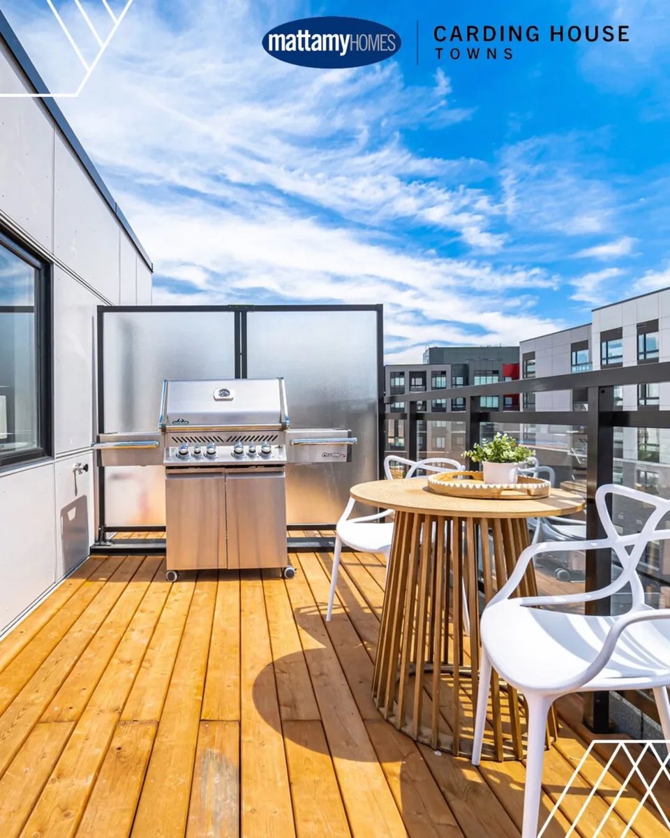Carding House Towns by Mattamy Homes is down to its final homes! This limited release of just 18 modern, move-in-ready townhomes offers private rooftop terraces and unbeatable walkability to parks, schools, dining, and more. Own from the $800s, with only $45,000 down!