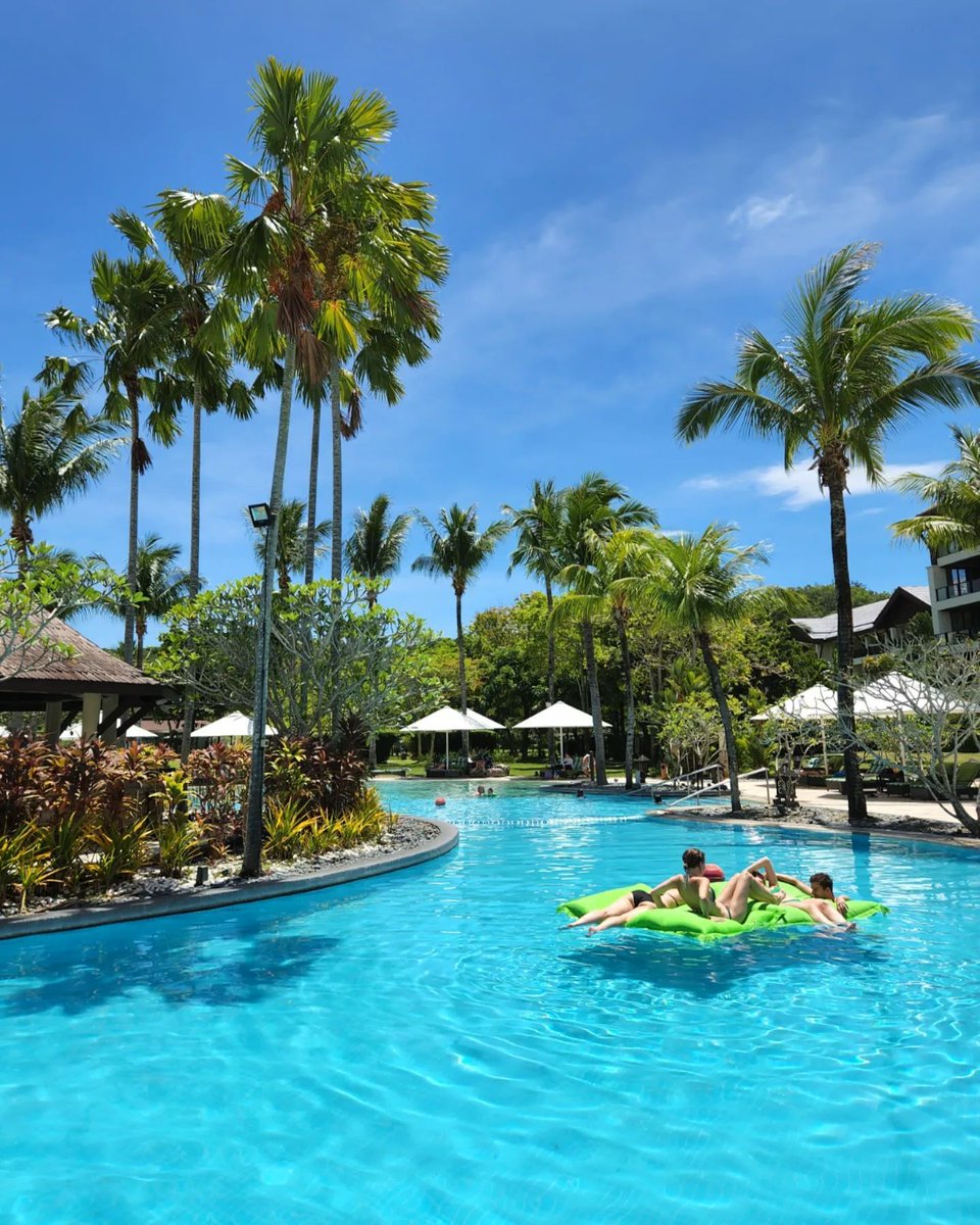 CoreyLaster3's tweet image. The natural beauty is so beautiful.🏊‍♀️🚣‍♂️