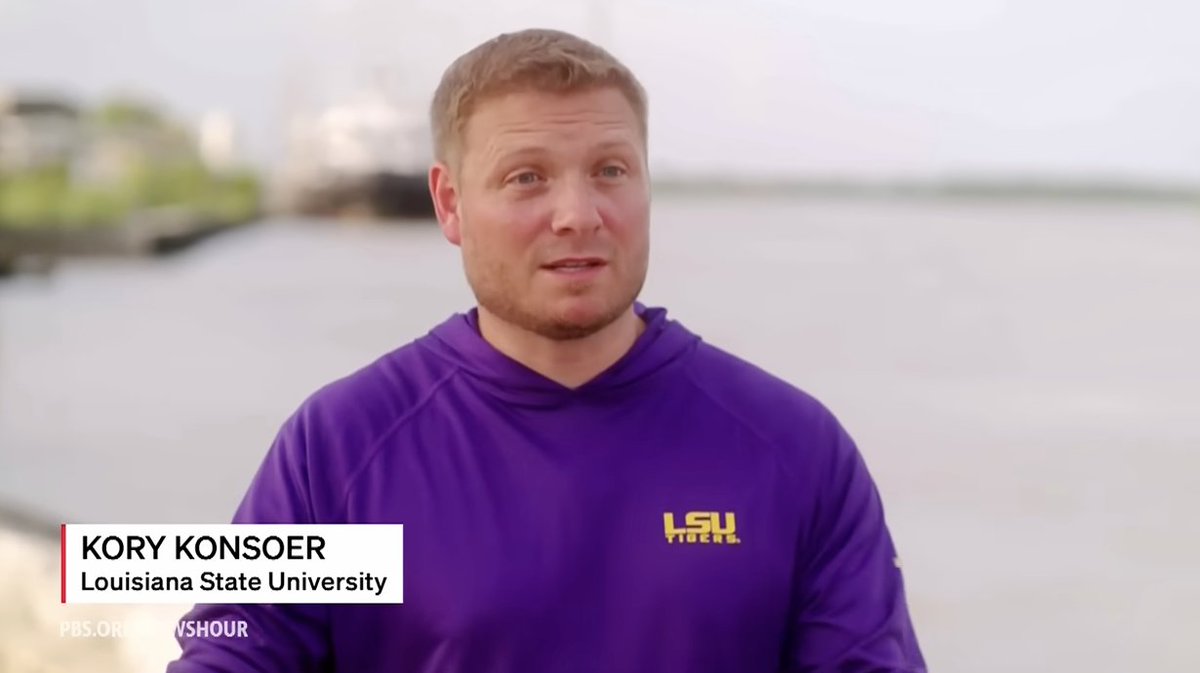 AbbiRochaTV's tweet photo. The Mississippi River Delta powers our economy, shelters wildlife &amp; shapes Gulf Coast culture. But decades-old engineering &amp; rising seas are causing it to vanish.
PBS NewsHour’s Miles O’Brien shows how @LSU  experts are racing to protect it.
@LSU_CCE @lsuscience #WBTTW 🌊 https://t.co/xLOj90c4nz