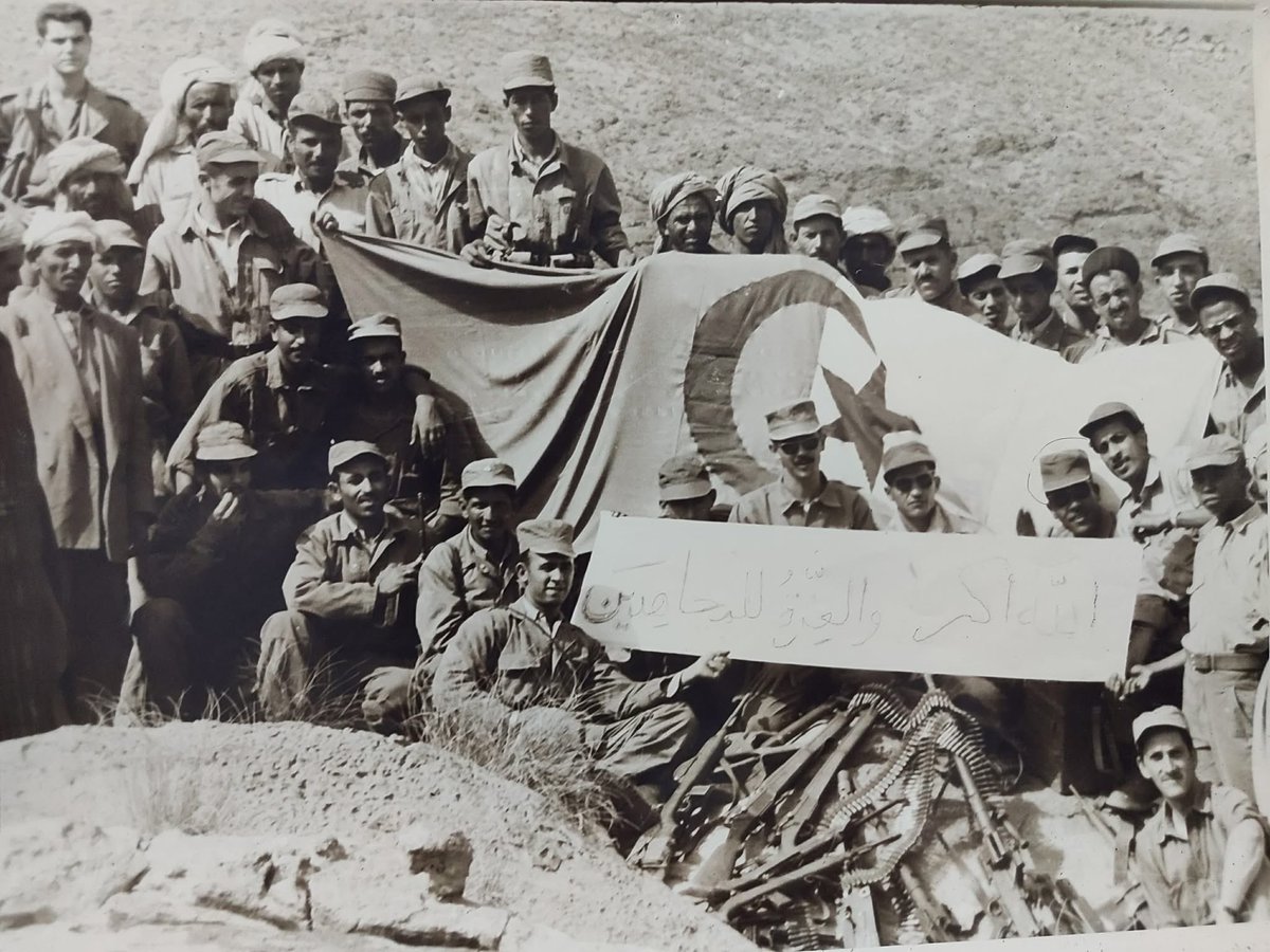DiscoverGharbDz's tweet photo. 📸 Guerre d’indépendance  

« Allah u Akbar et gloire aux Moujahidines » 

Wilaya 5 historique (Oranie) 🇩🇿 https://t.co/oGDQkIbMgx