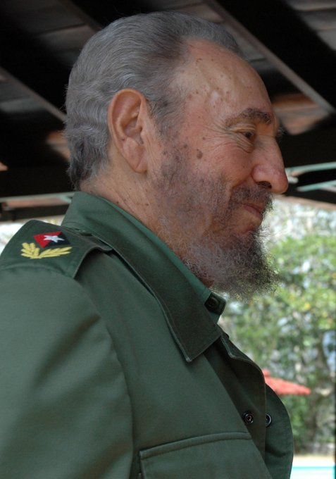 🫡 GRACIAS POR TODO #FIDEL FUISTE CON TU EJEMPLO NUESTRO MEJOR MAESTRO.
#FidelPorSiempre
#100AñosConFidel