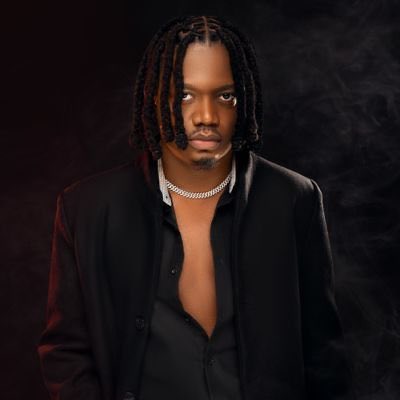 MasterXInvinci1's tweet photo. Twit sa pa riske 😌
• Nan zafè konn Rap,THELO ap plwaye ni Tyòbòl ni Estiv djey bwayann epi l jete yo nan poubèl. 🙂↔️ 🚮
Kondi #Herby M siyen. ✍🏿 https://t.co/CWaqQma9I1