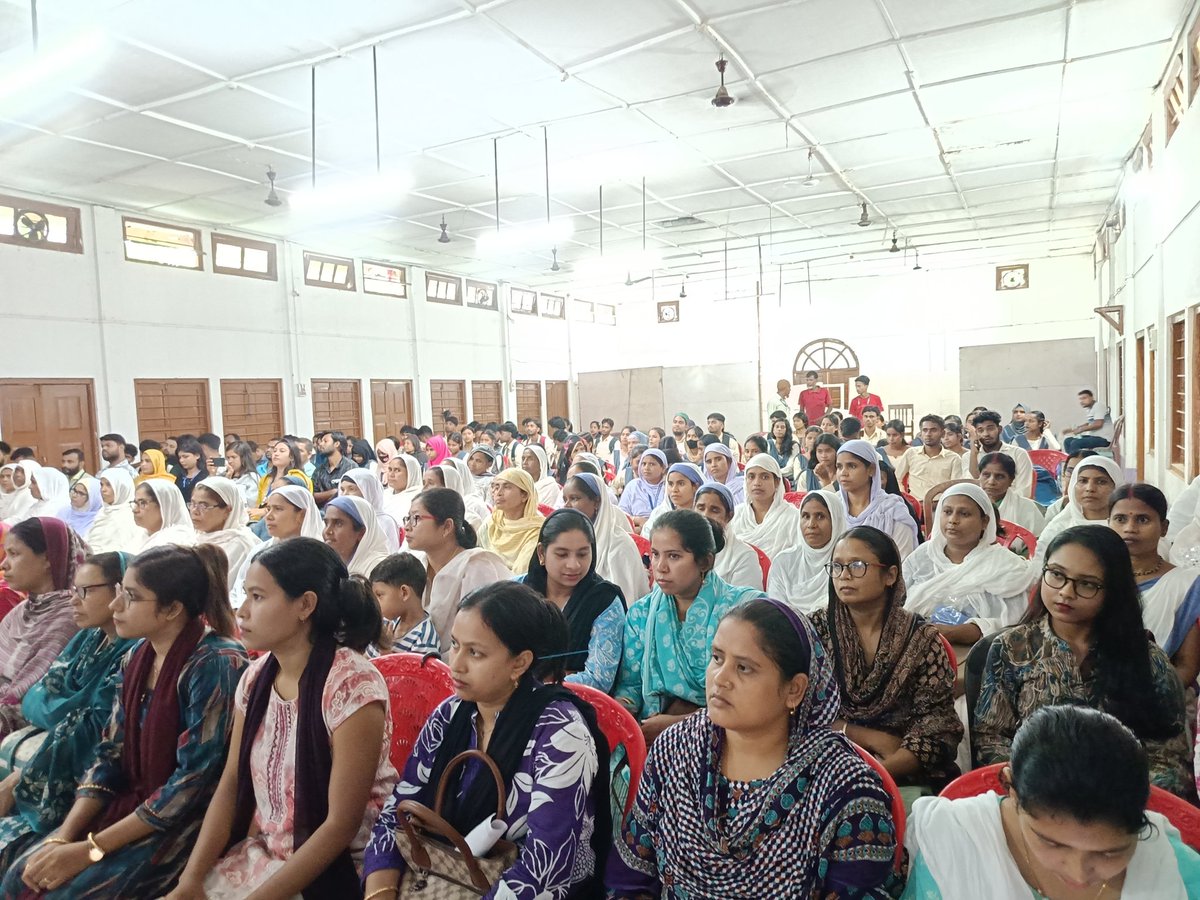 dhs_ssm's tweet photo. District-Level Launch of 60-Day Intensified HIV/AIDS Campaign | South Salmara Mankachar 

@CMOfficeAssam @nhm_assam @officialASACS @TheAshokSinghal @MoHFW_INDIA @NIHFWofficial
@diprassam @dc_ssalmara
1/2 https://t.co/j0sH9GAMFL