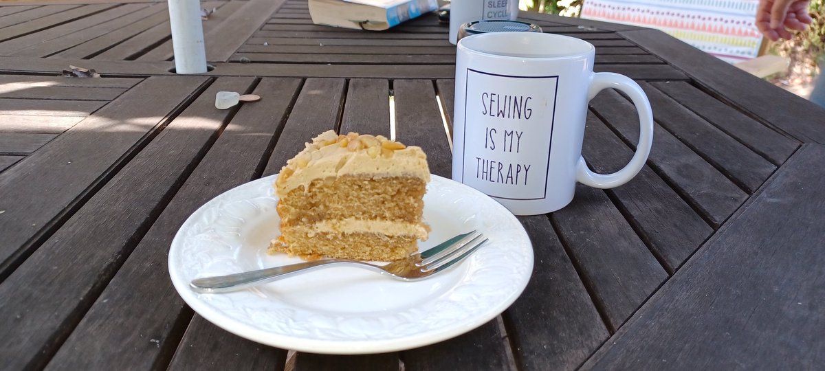 5 palliative radiotherapy sessions complete. Another week gone in hospital trips and nurse appointments. #mtnbc #sbc really is a gift for life that you don't want. Thought I deserved a treat for still existing!
#Stage4DeservesMore
<a href="/METUPUKorg/">METUPUK</a>
<a href="/Make2ndsCount/">Make 2nds Count</a>