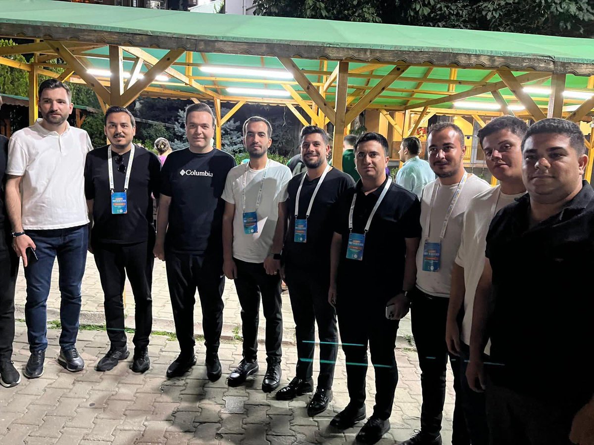 📍81 İl, 922 İlçe Tek Yürek 🇹🇷
Gençlik Kolları İstişare Kampı’nda, Edirne’mizi İl Başkanımız, İl Teşkilat Başkanımız ve 8 İlçe Başkanımızla birlikte gururla temsil ettik.

#GençlikKolları #Edirne #81İl922İlçe #TürkiyeYüzyılı