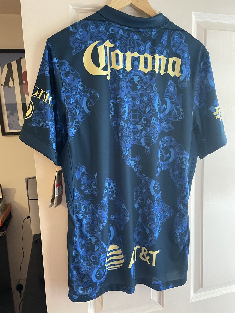 JUST THE ONE SHIRT FOR SALE 
 Retweets appreciated please 
<a href="/_FullKitWankers/">FKW</a> 
<a href="/FinderShirt/">The Football Shirt Finder</a> 
<a href="/shirt_x/">The Shirt X-change</a> 
<a href="/knockemdownes/">zekey</a> 
<a href="/OllysShirts/">Olly 🐸</a> 
<a href="/shirtsbrad/">Brad's Shirt Collection</a>
<a href="/shirtdisciple/">The Shirt Disciple ⚽️</a>
<a href="/KitNerdUK/">Jake - Kit Nerd ⭐⭐</a> 
<a href="/thekitsbaia/">TheKitsbaia</a> 
<a href="/WinksFootball/">🆆🅸🅽🅺🆂 - Football Shirts</a> 
CLUB AMERICA LARGE MENS BNWT £70