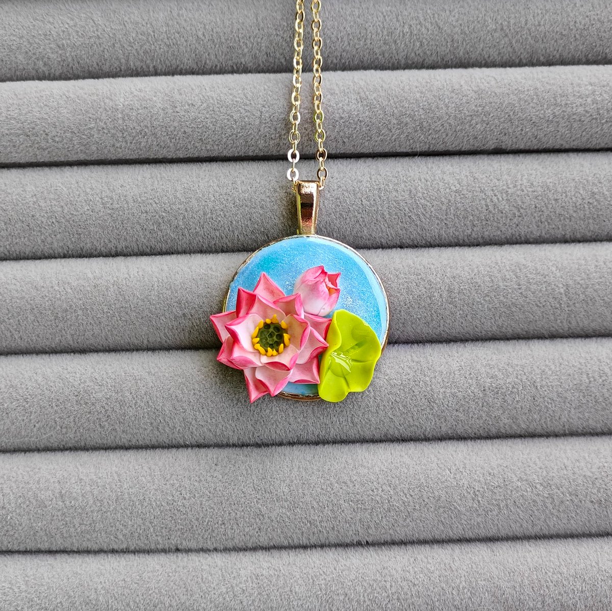 xdesignhandmade's tweet photo. https://t.co/fsU3zwNWS3
Lotus Flower 3D Polymer Clay Gold Plated Jewelry Sets Necklace Earrings
#lotusflower
#pinkflowers 
#jewelrysets 
#polymerclay 
#amazonhandmade
#founditonamazon https://t.co/TIDFxcbvDT