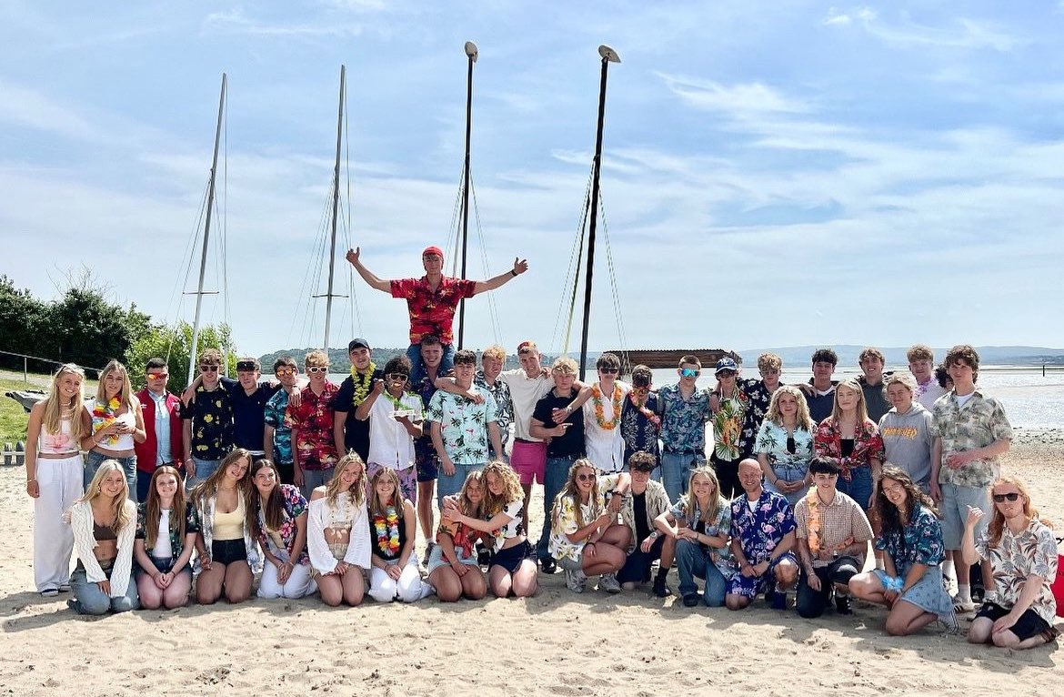 clarehicksPE's tweet photo. Tomorrow’s the day 🎓💪
Good luck to all my incredible Year 13 NCFE Sport students!
You’ve worked hard.
You’ve grown in confidence.
You’ve shown what’s possible when you commit.
Whatever the results, I’m proud of the people you’ve become 💙
#ProudMoment #YouDidIt #SkillsMatter https://t.co/rogPFrGjBZ