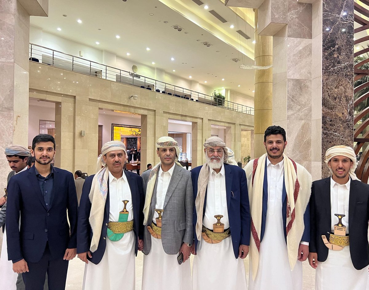 الشيخ عبدالواحد القبلي نمران 
الشيخ صالح عبدالله ابو عوجاء 
الشيخ عبداللطيف القبلي نـمران 
الشيخ مـجـد عبدالواحد الـقـبلي 
الأخ سالم عبدالكريم نمران 

#القاهره #اليمن