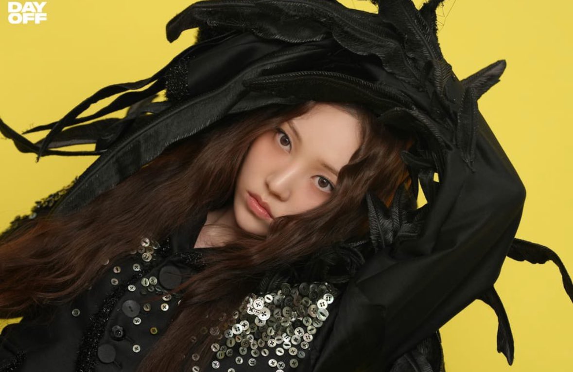 vogue korea behind ♡