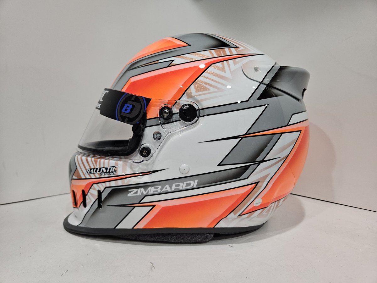 BallisticLids's tweet photo. New helmet for Jarred Zimbardi. 
#ballisticdesigns #custompaint #custompaintedhelmet https://t.co/otl2bPzfWI