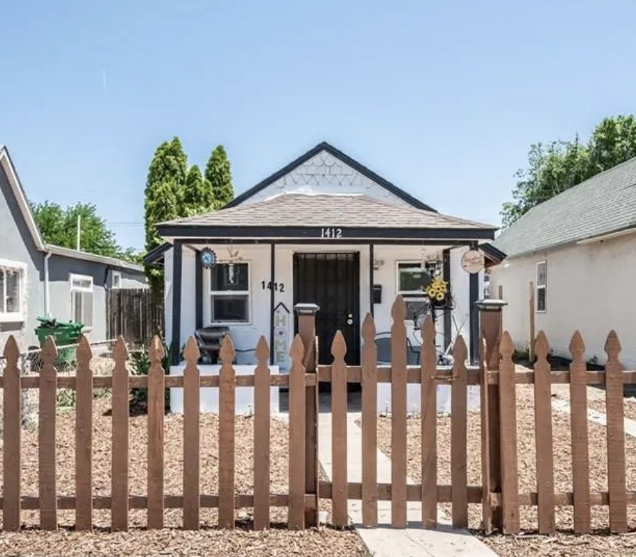 oldhouseunder50's tweet image. Turnkey 1902 #Colorado #TinyHome – $75K. 

oldhousesunder100k.com/turnkey-1902-c…