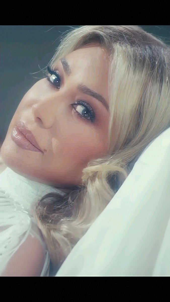 يا حبايــب ⭐ ♥️🇱🇧 (@rancynz) on Twitter photo الله كبير .. بياخد حقي منك
ظلم كتير .. بكرا رح يرجعلك
عيش وحس .. بنشوة انتصارك
واستقوي ع قلب .. كان يحبك
#البوم_نوال_الزغبي
#الله_كبير
<a href="/NawalElZoghbi/">Nawal El Zoghbi - نوال الزغبي</a> الله كبير .. بياخد حقي منك
ظلم كتير .. بكرا رح يرجعلك
عيش وحس .. بنشوة انتصارك
واستقوي ع قلب .. كان يحبك
#البوم_نوال_الزغبي
#الله_كبير
<a href="/NawalElZoghbi/">Nawal El Zoghbi - نوال الزغبي</a>