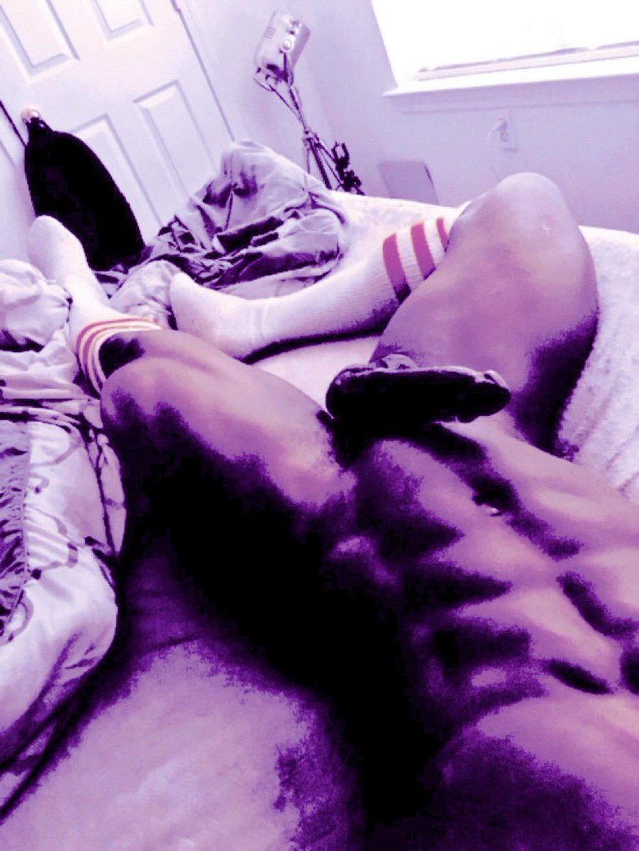 𝘓𝘢𝘻𝘪𝘯𝘨 𝘢𝘳𝘰𝘶𝘯𝘥 𝘵𝘩𝘦 𝘤𝘢𝘴𝘵𝘭𝘦…

𝘋𝘪𝘥 𝘺𝘰𝘶 𝘯𝘦𝘦𝘥 𝘩𝘪𝘮?💜