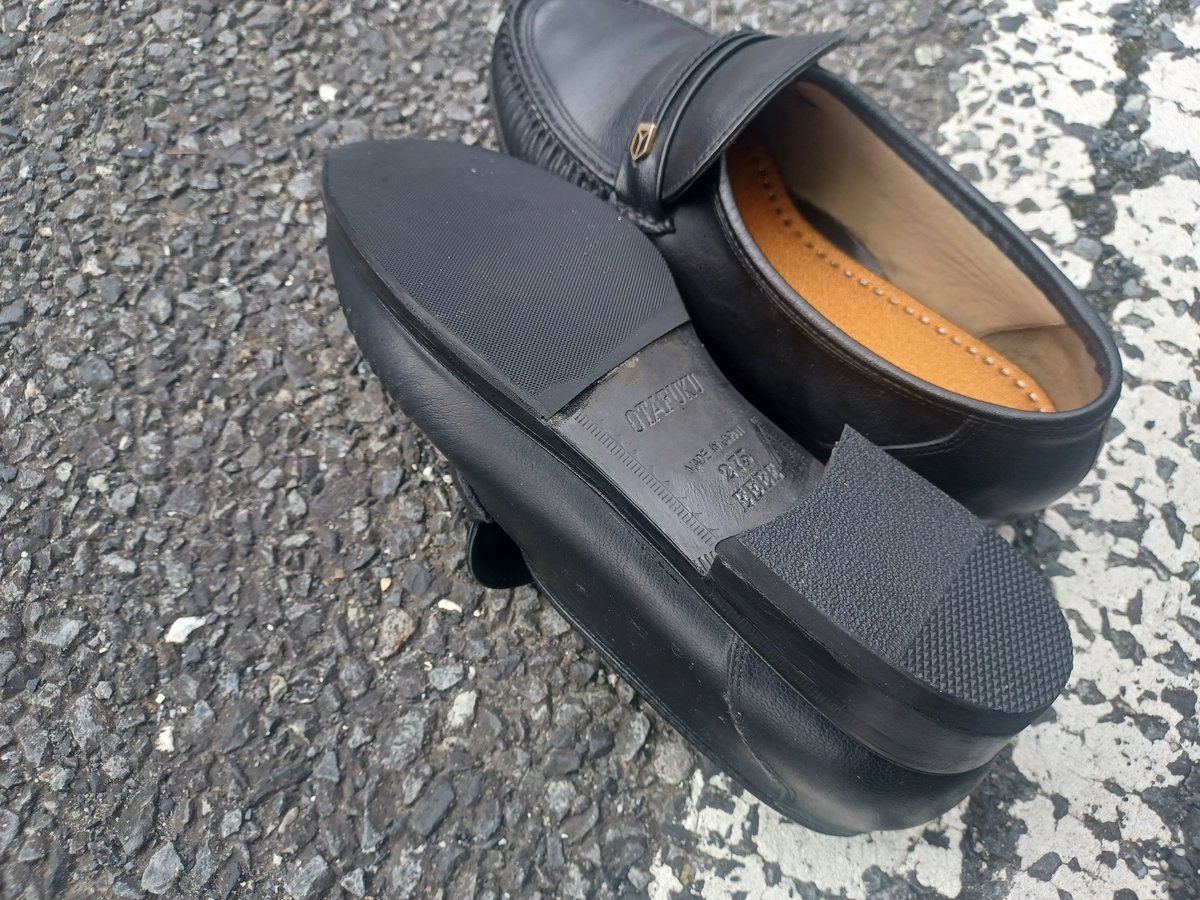 kitamoto_kutsu's tweet image. 合鍵作成、靴のメンテナンス、修理などを専門にお手頃な価格で！#kitamoto #okegawa #ageo  #japan #saitama #kutsu #kye #北本 #北本市 #桶川市 #鴻巣市 #上尾市 #合鍵 #作成 #靴 #ビジネスシューズ #修理 #リペア #職人 #職人技