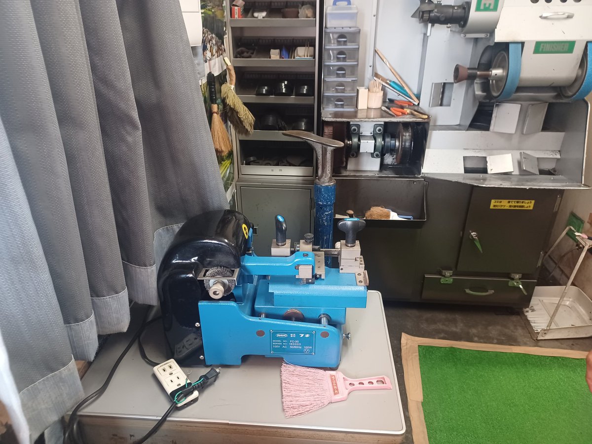 kitamoto_kutsu's tweet image. 合鍵作成、靴のメンテナンス、修理などを専門にお手頃な価格で！#kitamoto #okegawa #ageo  #japan #saitama #kutsu #kye #北本 #北本市 #桶川市 #鴻巣市 #上尾市 #合鍵 #作成 #靴 #ビジネスシューズ #修理 #リペア #職人 #職人技