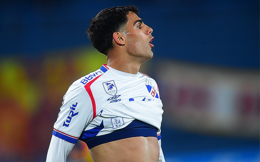 2en4dias's tweet photo. #Calione por #Millan 
J. #DeLosSantos por #Mereles 
#Villalba por #Otero

Fueron los 3 cambios en el primer táctico de la semana en @Nacional. 

ℹ️ @CarveDeportiva https://t.co/YlmiLqZ2a1