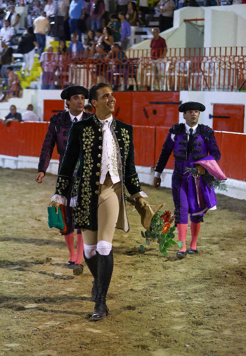 Paco Velásquez tweet media