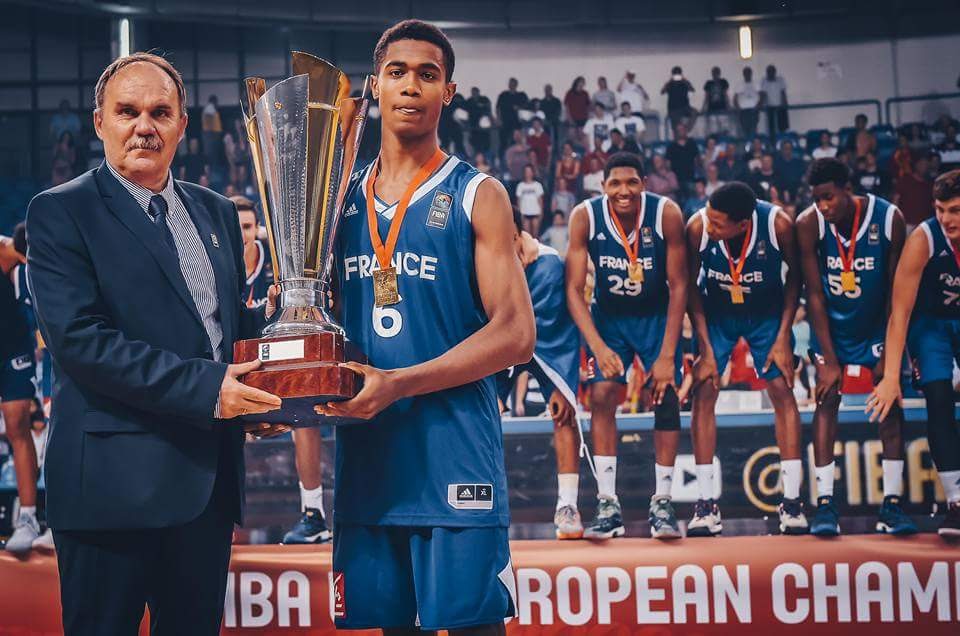 Remember! Remember ! Génération 2001🥇🏆. Bientôt 10 ans...