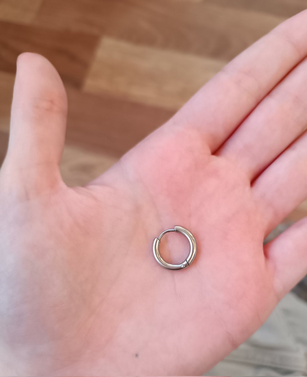 східняцьке ділдо tweet media