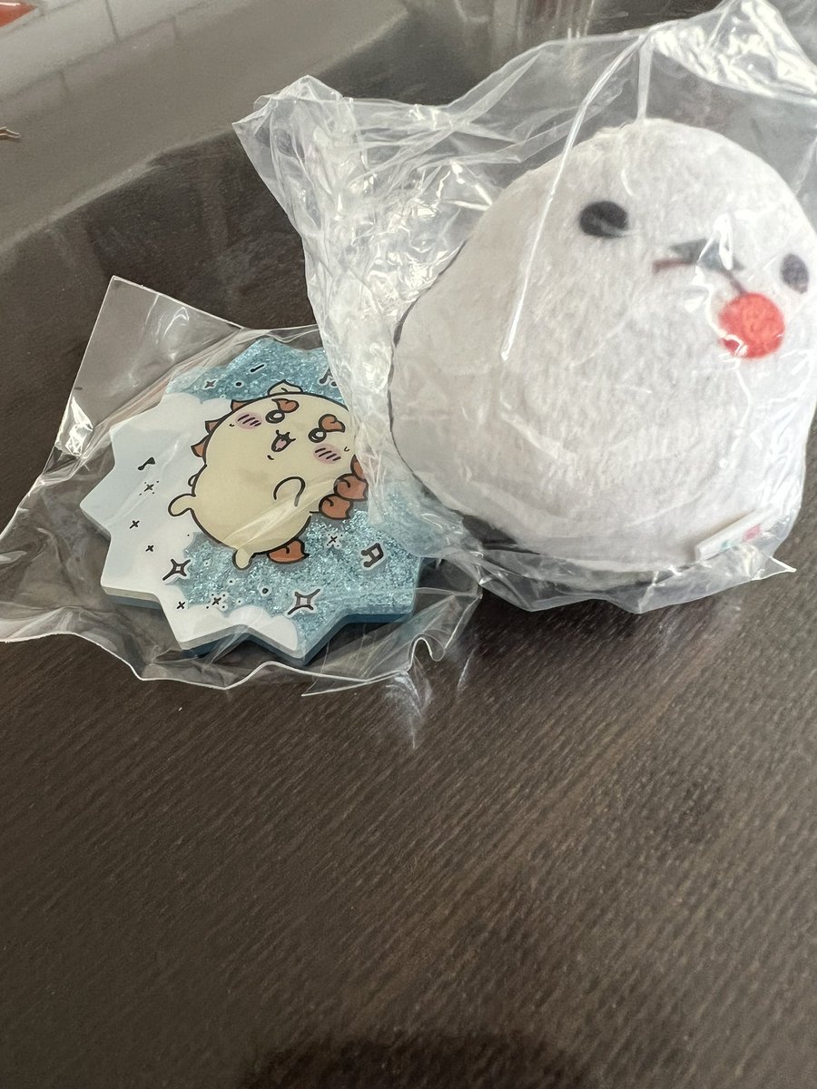 #散歩ついで
ガチャガチャでゲット😁